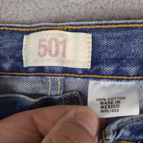 Vintage Levi's 501 Jeans‎ Mens 37x30.5 Blue Button Fly Red Tab Denim Medium Wash - Picture 4 of 16